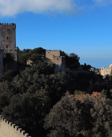 Foto Escursione Segesta, Erice e Saline di Trapani Storie di Elimi e Fenici tour in VAN intera giornata